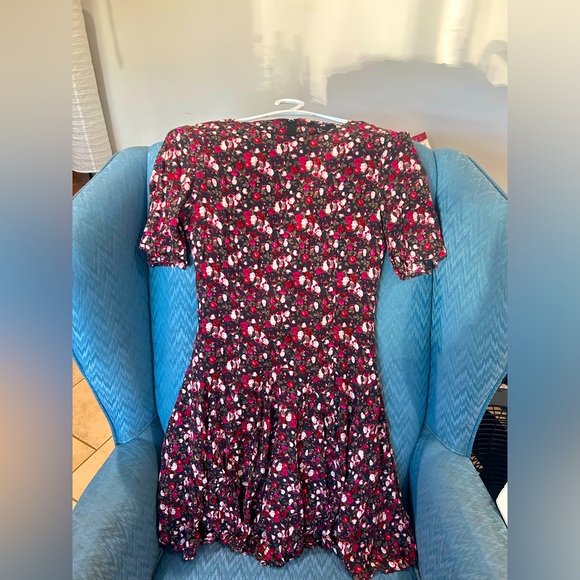 DRESS FOR SALE! - Picture 1 of 2